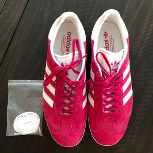 Men’s Adidas Gazelle - size 9.5